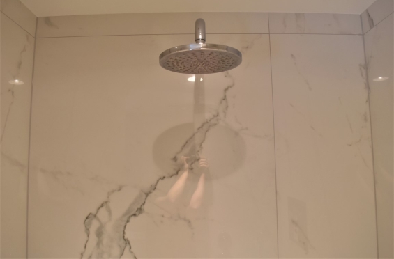 Marmerlook Tegels Badkamer Steenbergen Wand En Vloertegels